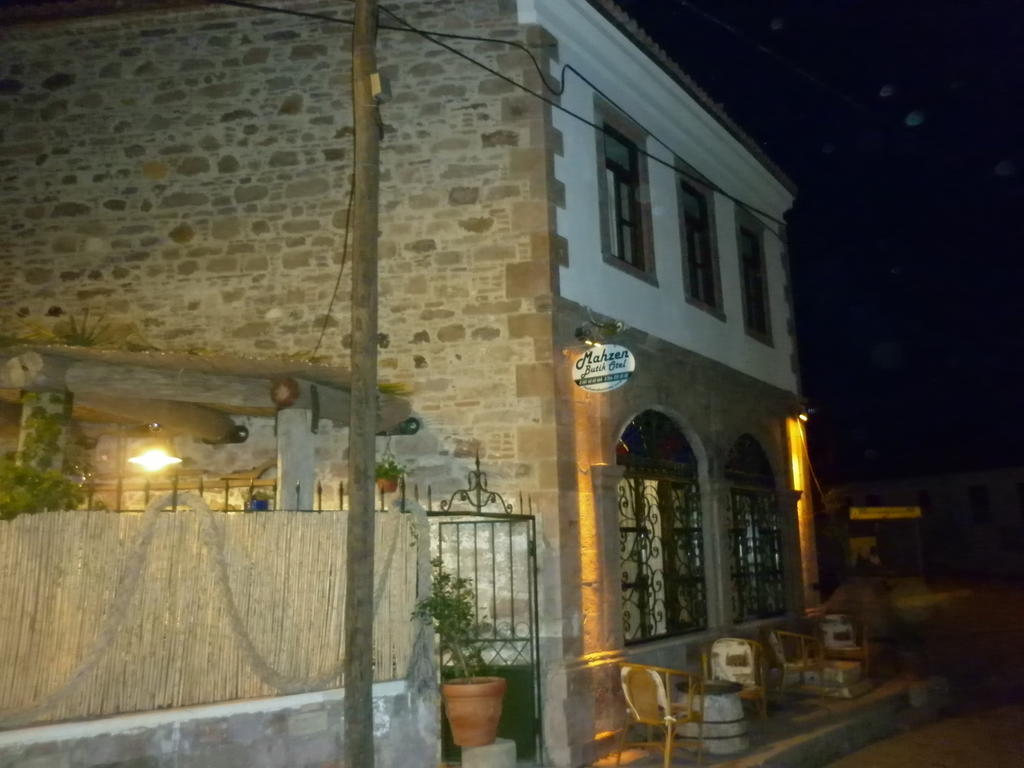 Mahzen Hotel Ayvalı Exteriér fotografie